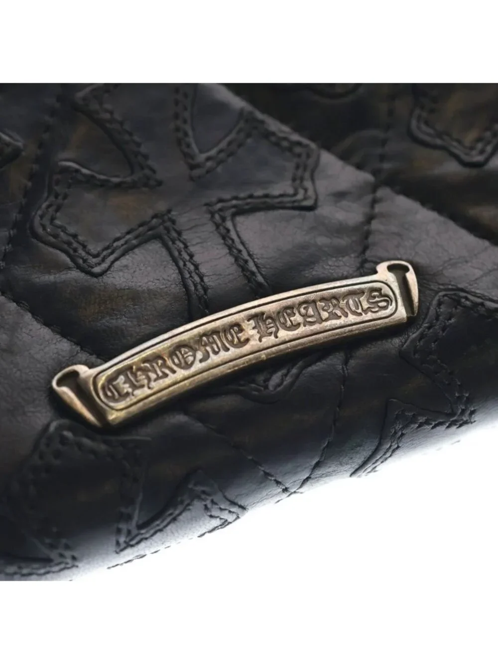 Chrome Hearts Rec Zip Quilted Wallet Cemetery Cross Leather Black